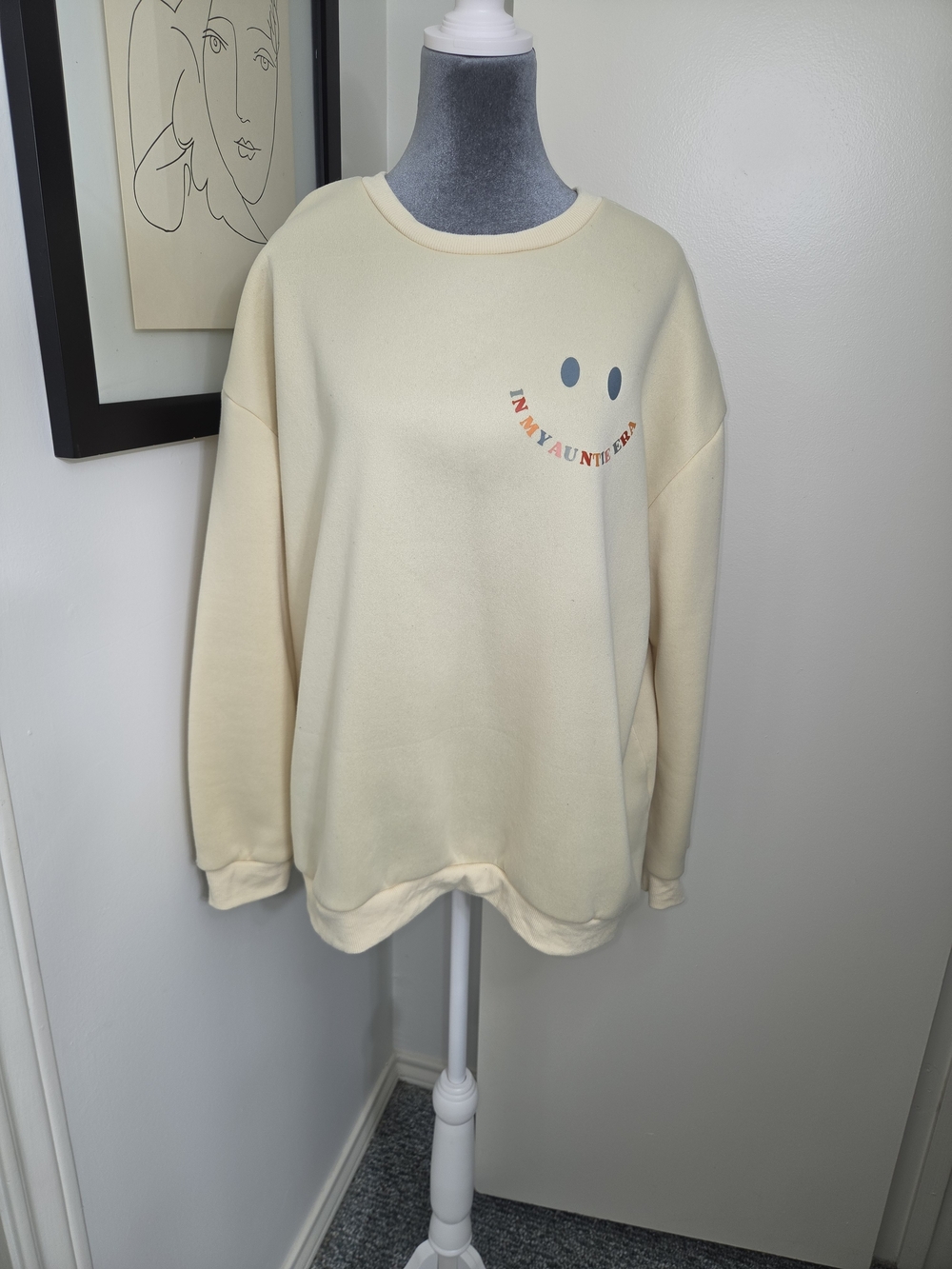 SHEIN Cream Smiley Face Crewneck Sweater